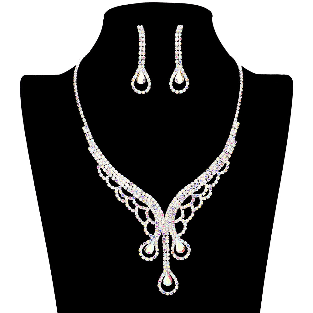 Silver Teardrop Stone Accented Rhinestone Jewelry Set, This chic set adds a touch of glamour to any outfit. Crafted with shimmering rhinestones and a teardrop center stone, this set is perfect for any occasion. With its timeless design, the jewelry set is sure to make a statement at any special occasion.