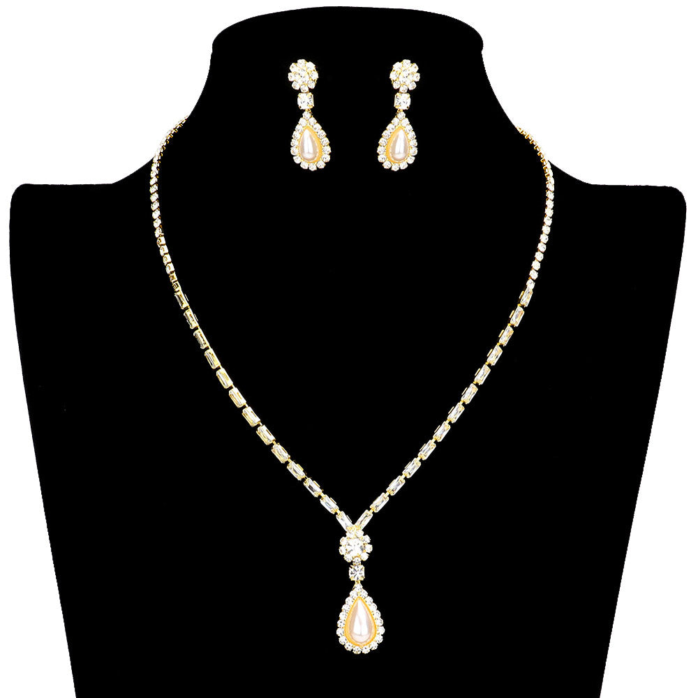 Cream Teardrop Pearl Accented Rhinestone Jewelry Set, this teardrop pearl jewelry set adds a touch of elegance to any look. This classic pearl-accented jewelry set is perfect for adding a touch of sparkle to any outfit. Gift for birthdays, anniversaries, Mother's Day, Prom Jewelry, or any other meaningful occasion.