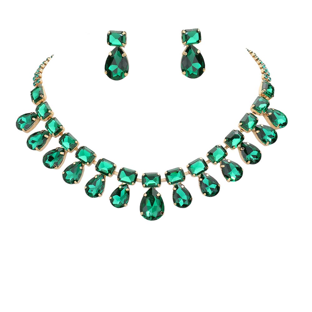 Emerald Emerald Cut Teardrop Stone Cluster Evening Jewelry Set, is an excellent jewelry set that will sparkle all night long making you shine like a diamond. Crafted with attention to detail, these jewelry sets will add a touch of glamour to any attire. Perfect gift for birthdays, Mother's Day, anniversaries etc.