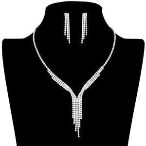 Silver Rhinestone Fringe Pave Jewelry Set, instantly elevates any ensemble. With its intricate rhinestone fringe pave accents, this timeless set is sure to capture attention. Crafted of high-quality materials, this set is perfect for any special occasion. Perfect for Birthday, Anniversary, Mother's Day, or Graduation Gift.
