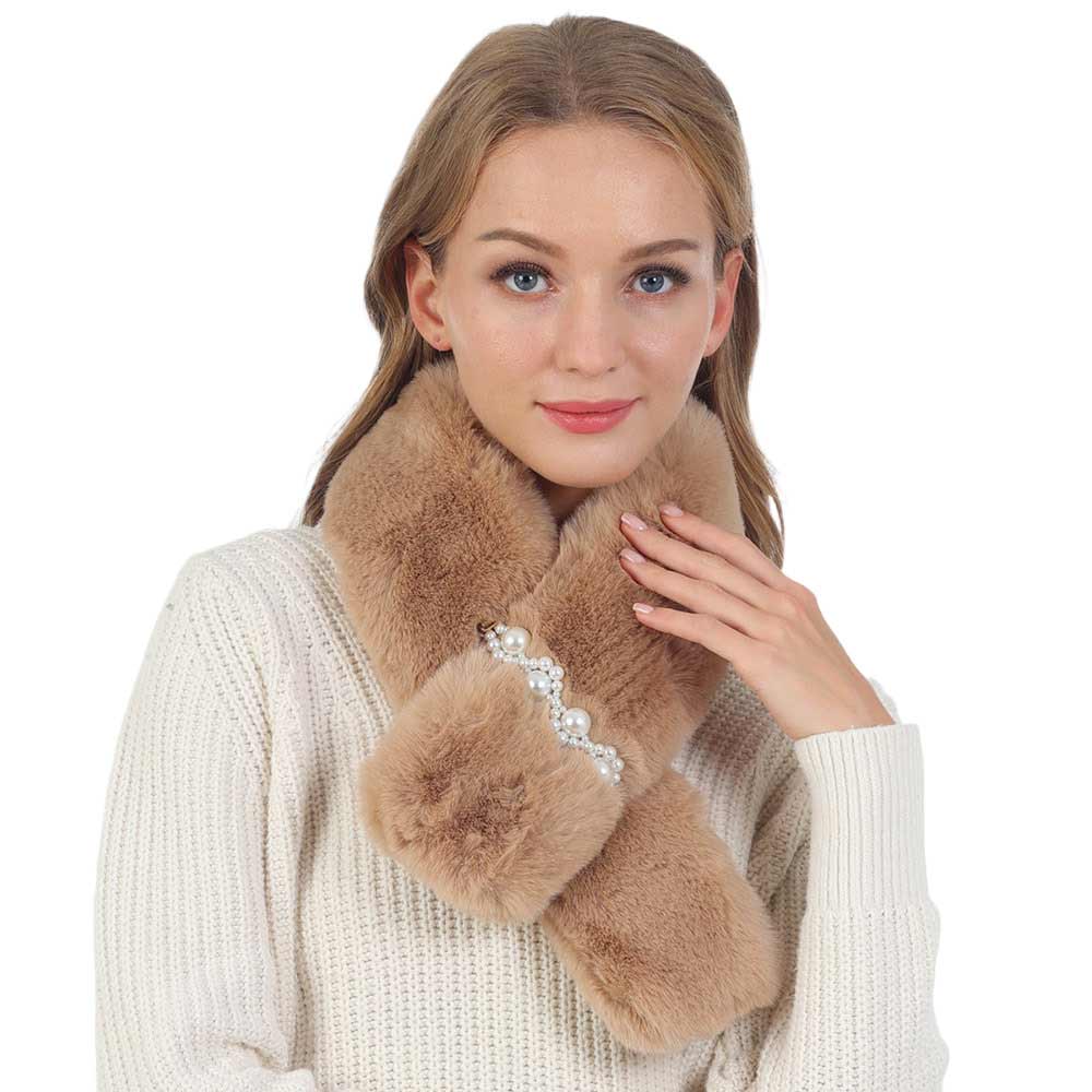 Mint Pearl Flower Faux Fur Pull Through Scarf, is delicate, warm, on-trend & fabulous, and a luxe addition to any cold-weather ensemble. Great for daily wear in the cold winter to protect you against the chill, the classic style scarf & amps up the glamour with a plush material. Perfect gift for birthdays, or any occasion.