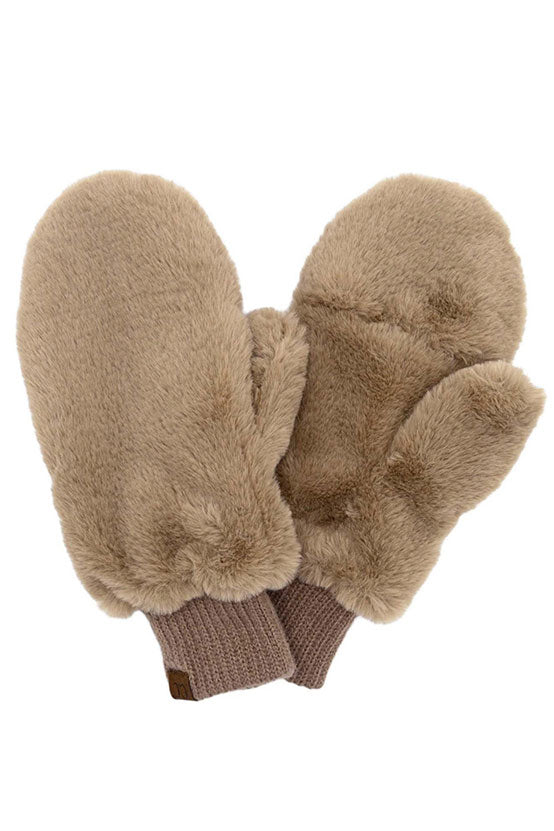Mocha CC Faux Fur Mittens With Shepherd Lining, are a smart, eye-catching, and attractive addition to your outfit. These trendy gloves keep you absolutely warm and toasty in the winter and cold weather outside. Accessorize the fun way with these gloves. It's the autumnal touch you need to finish your outfit in style. A pair of these gloves will be a nice gift for your family, friends, anyone you love, and even yourself.