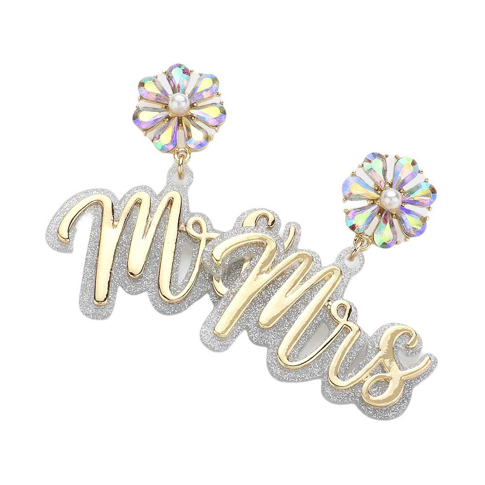 AB Gold MRS Message Dangle Earrings are the perfect accessory for any fashion-forward wife. Show off your married status with a touch of playful charm. With their playful dangle design and bold "MRS" message, they add a unique touch to any outfit. Show off your wifely pride with these quirky and fun earrings.