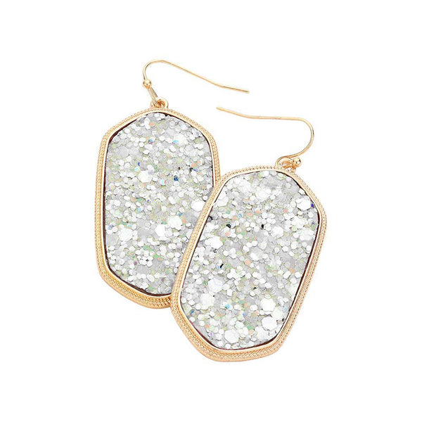 AB-Sparkly Hexagon Frame Dangle Earrings, perfect for adding a touch of glamour to any outfit. These earrings feature a unique hexagon frame design with sparkling accents, making them a versatile and eye-catching accessory. Elevate your style with these elegant and sophisticated earrings.