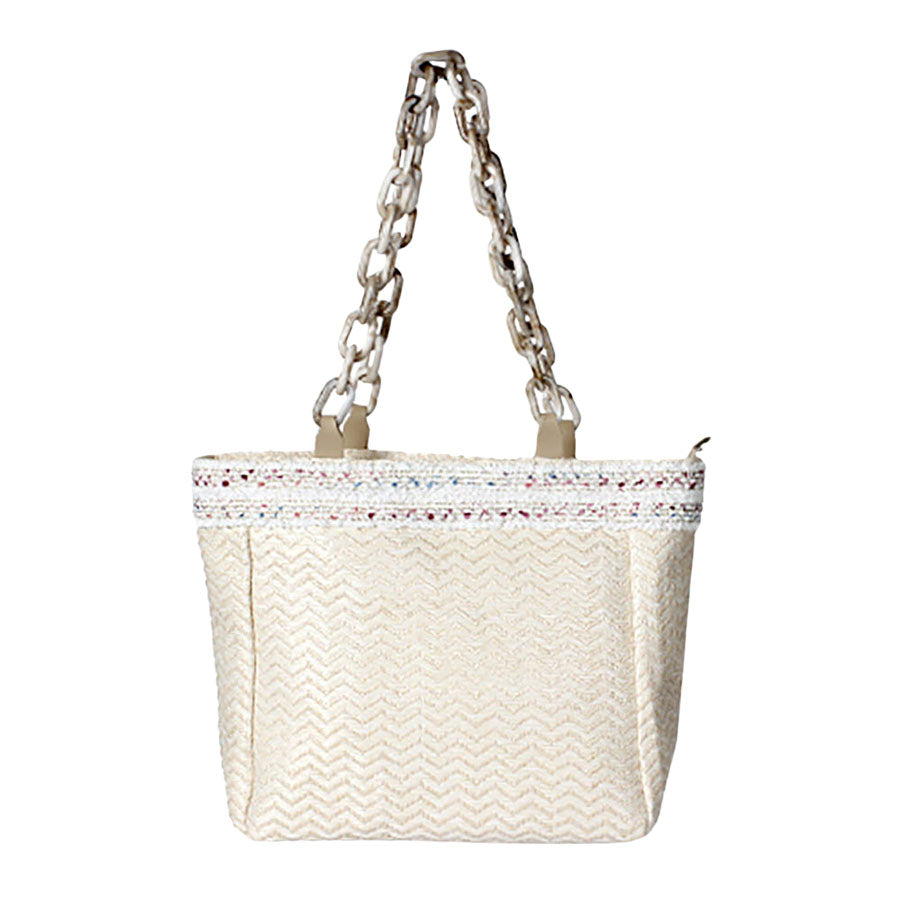 Beige Zigzag Chevron Patterned Celluloid Acetate Straw Tote Bag, this straw tote bag is versatile enough for wearing through the week, simple and leisurely, elegant and fashionable, suitable for women of all ages, and ultra-lightweight to carry around all day. 
