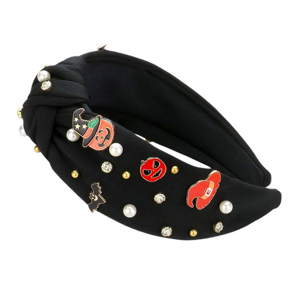 Black-Enamel Halloween Charm Stone Cluster Embellished Knot Headband, is a great addition to any festive Halloween outfit. With its enamel charm and stone cluster embellishments, you'll stand out from the crowd. The knot design adds a unique touch, making it both stylish and comfortable to wear.