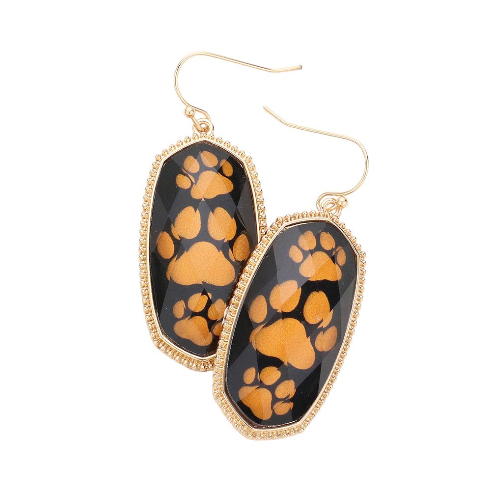 Black Orange Adorned with three paw shapes, the Game Day Triple Paw Pointed Hexagon Dangle Earrings make a striking statement. These earrings feature a unique hexagon design and crafted from high-grade alloy, ensuring long-lasting wear and durability. Make a statement while supporting your favorite team with these trendy earrings.