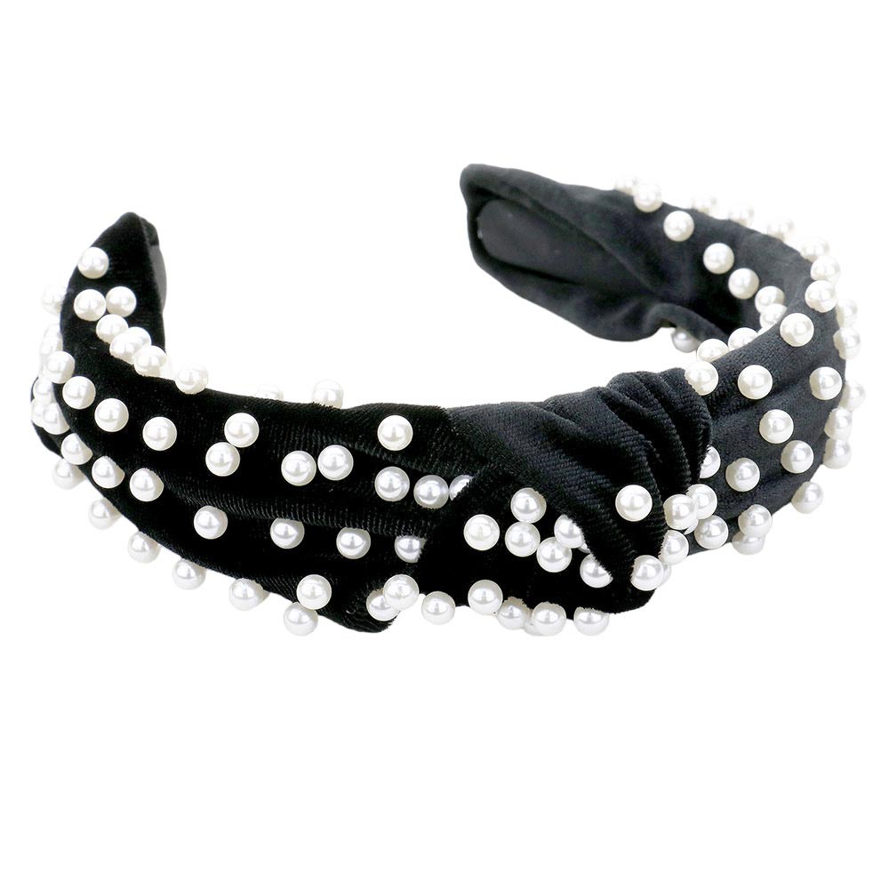 Black Pearl Velvet Knotted Headband, is the perfect accessory for any outfit. Crafted from luxurious pearl velvet, it will add a touch of sophistication to your look. Its knotted design will stay securely in place, making it ideal for any busy lifestyle. An ideal gift accessory for your family members and friends.
