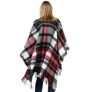 Black Plaid Check Patterned Cape Poncho, With the latest trend in ladies' outfit cover-up! the high-quality knit poncho is soft, comfortable, and warm but lightweight. It's perfect for your daily, casual, party, evening, vacation, and other special events outfits. A fantastic gift for your friends or family.