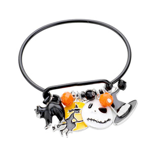 Black Silver Halloween Charm Bracelet, enhance your attire with this beautiful Halloween bracelet to show off your fun trendsetting style at Halloween. This bracelet will make you look more glamorous and beautiful. This is the perfect gift for Halloween, especially for your friends, family, and the people you love and care about.
