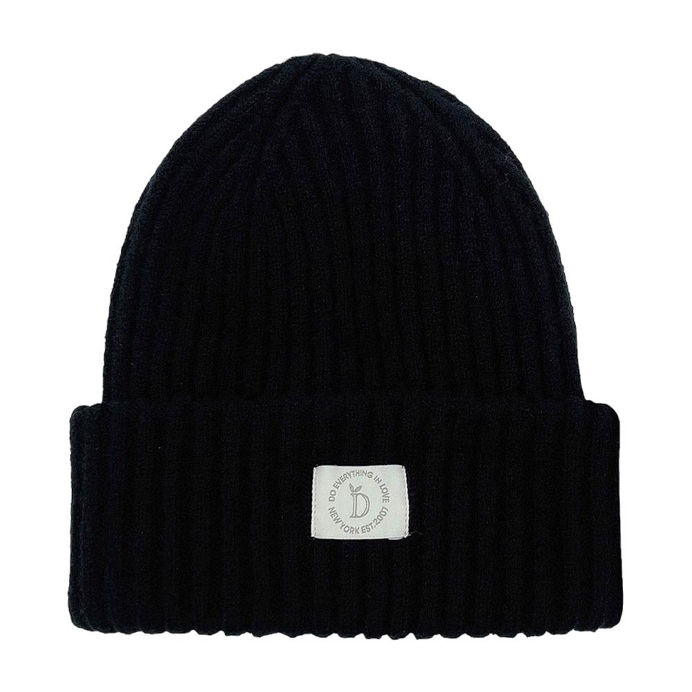 Black Solid Knitted Beanie Hat, is crafted with a soft Acrylic material, making it lightweight and comfortable. Its ribbed-knit construction delivers warmth and protection in cool weather. Its one-size-fits-all design makes it a great gift choice for men, women, or children.