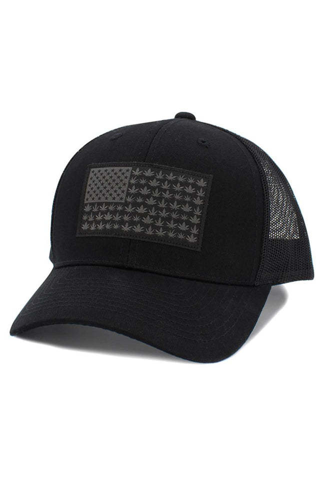 Black Show your patriotic pride with this American flag–themed baseball cap featuring a bold flag patch on the front and a breathable mesh back for all-day comfort. Designed with a classic curved brim and adjustable fit, it’s perfect for casual wear, outdoor activities, and sunny game days.