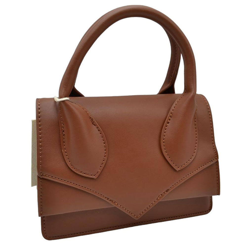 BrownFaux Leather Top Handle Le Chiquito Tote Bag, is stylish, durable, and practical. The bag is made of faux leather with a sturdy top handle and an adjustable shoulder strap. The roomy design offers plenty of space. Experience effortless style and convenience with this chic, multi-functional tote.