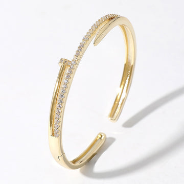 Madeline Love G