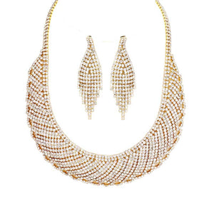 Clear Gold Crystal Rhinestone Bib Statement Necklace, get ready with this crystal rhinestone bib statement necklace to receive the best compliments on any special occasion. These classy necklaces are perfect for parties, weddings, and evenings. Awesome gift for birthdays, anniversaries, Valentine’s Day, or any special occasion.