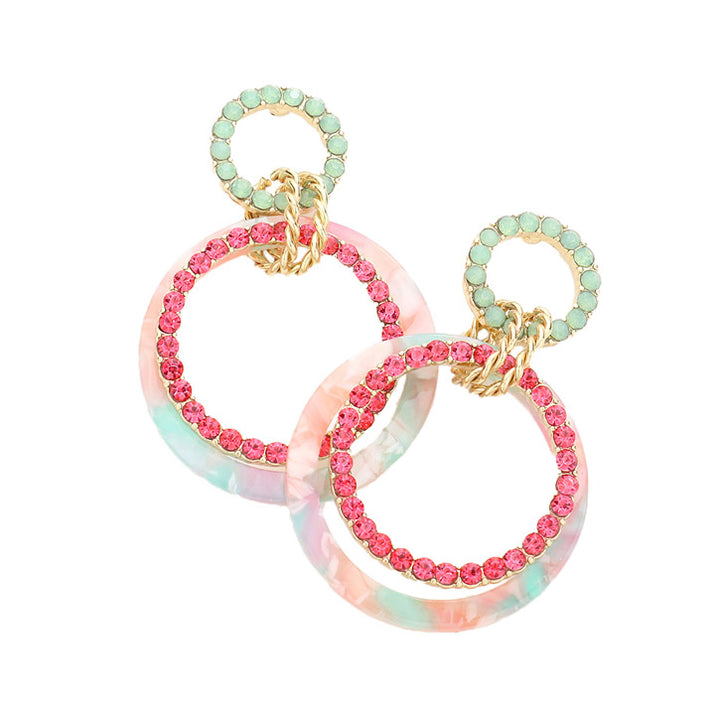 Tired of plain old earrings? Add some pizzazz to your look with these Coral Celluloid Acetate Rhinestone Embellished Open Circle Link Dangle Earrings! Embellished with rhinestones in open circles, these earrings are sure to sparkle. Perfect Birthday Gift, Anniversary Gift, Christmas Gift, Regalo Navidad, Regalo Cumpleanos