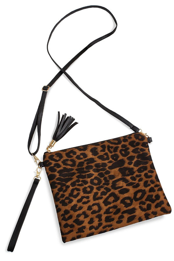 Crossbody Clutch Bag combines sleek design with practical functionality. Its compact size offers easy portability, while the adjustable strap ensures comfortable wear across the body. Ideal for carrying essentials securely, it provides quick access without sacrificing style, making it a versatile accessory for both casual and formal occasions. Crafted with attention to detail, this bag balances convenience and elegance for the discerning user.