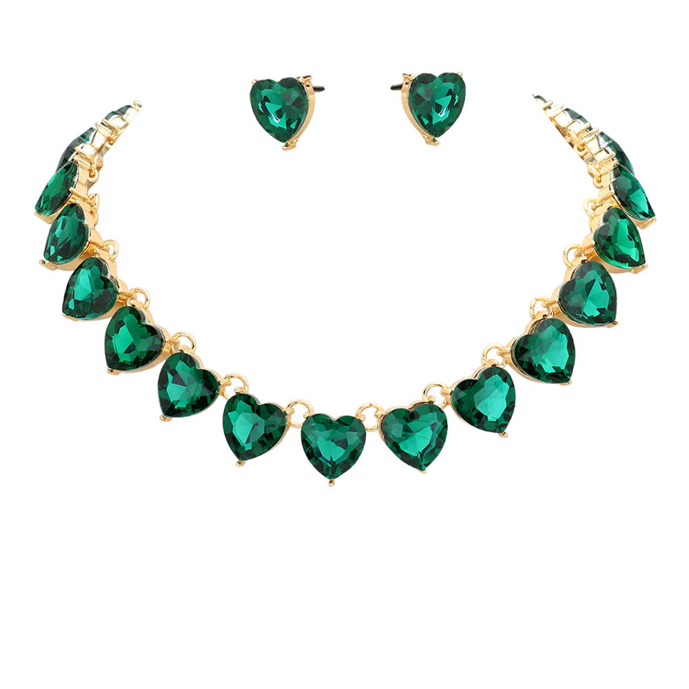 Emerald Heart Stone Link Evening Necklace, put on a pop of color to complete your ensemble. Perfect for adding just the right amount of shimmer & shine and a touch of class to special events. Wear with different outfits to add perfect luxe and class with incomparable beauty. Perfectly lightweight for all-day wear. coordinate with any ensemble from business casual to everyday wear. Perfect Birthday Gift, Anniversary Gift, Mother's Day Gift, Valentine's Day Gift.