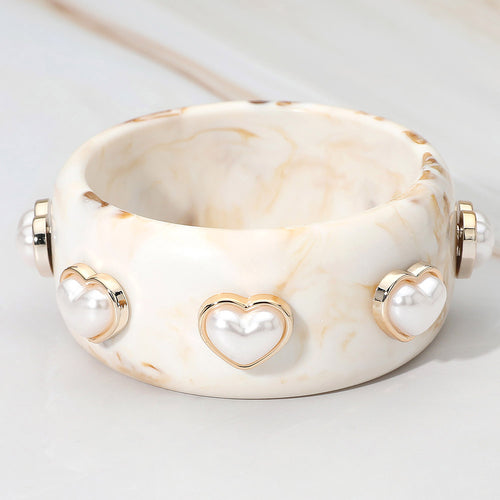 Pearl Heart Cluster Accent Wide Marbled Bangle Bracelet - Ivory