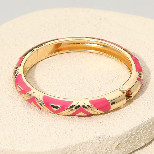 Geometric Pattern Enamel Inlay Hinged Bangle Bracelet - Fuchsia, Gold