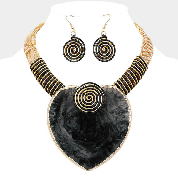 Oversized Marbled Resin Heart Pendant Accented Metal Wired Statement Necklace