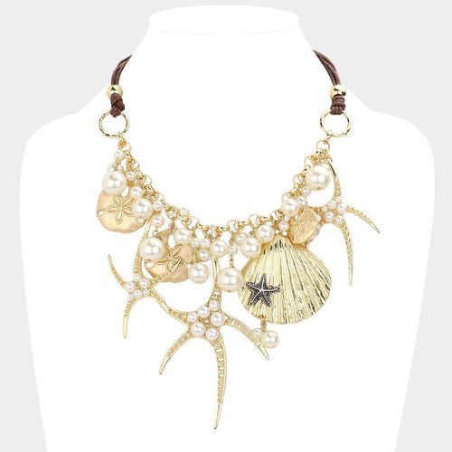 Collar con colgante de concha de estrella de mar adornado con perlas - Oro