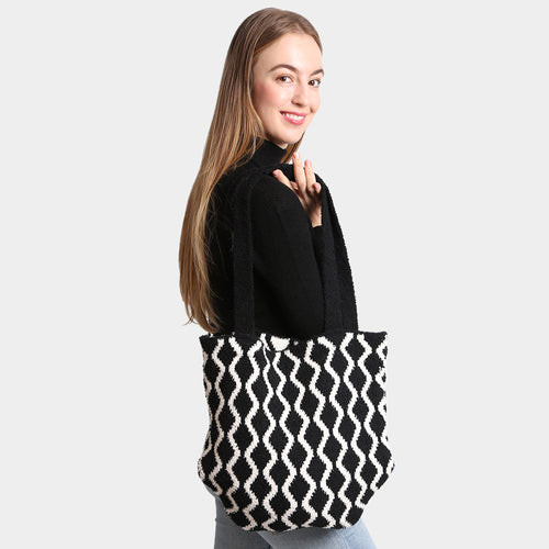 Chevron Knit Tote Bag - Black