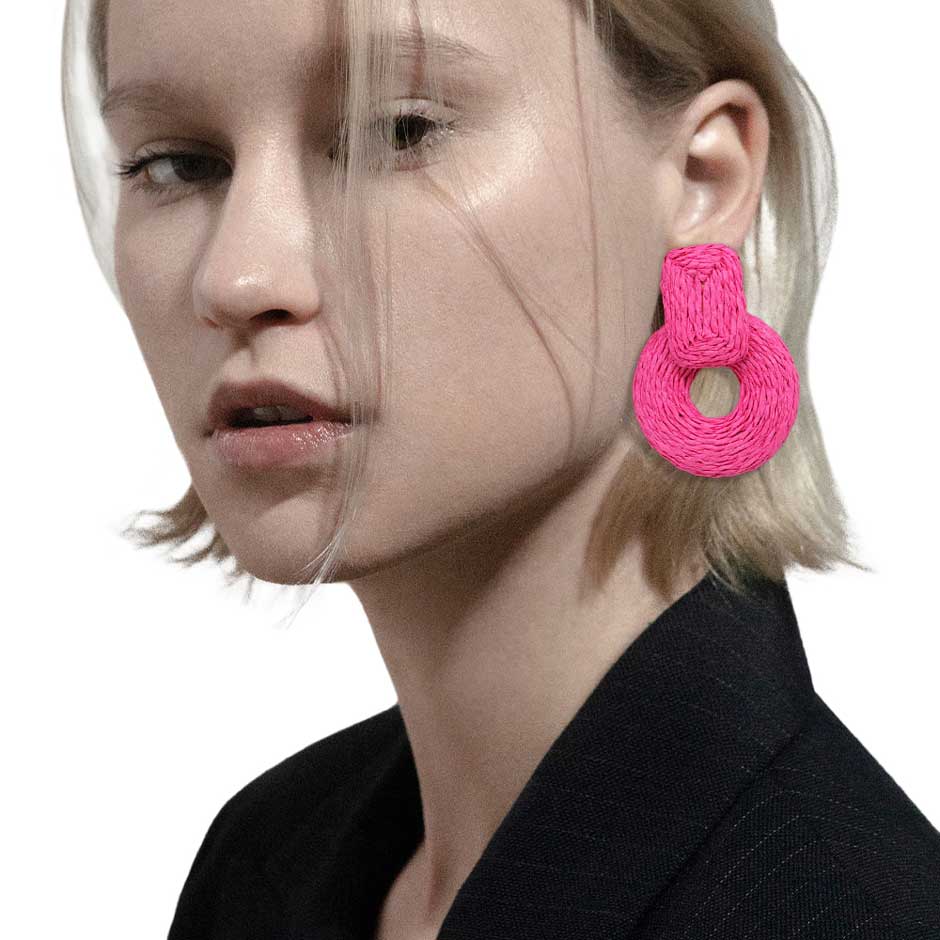 Fuchsia Raffia Rectangle Open Circle Link Earrings, turn your ears into a chic fashion statement with these open-circle link earrings! The beautifully crafted design adds a gorgeous glow to any outfit. Put on a pop of color to complete your ensemble in perfect style. Complete your look with these raffia rectangle earrings. 