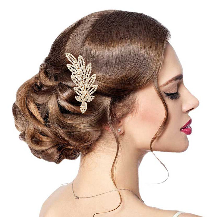 Gold Rhinestone Pave Leaf Hair Comb, this elegant rhinestone hair comb will add an eye-catching sparkle to any look. The beautifully crafted design hair comb adds a gorgeous glow to any special outfit. These are perfect gifts for birthdays, anniversaries, and Prom Jewelry, and also ideal for any special occasion.