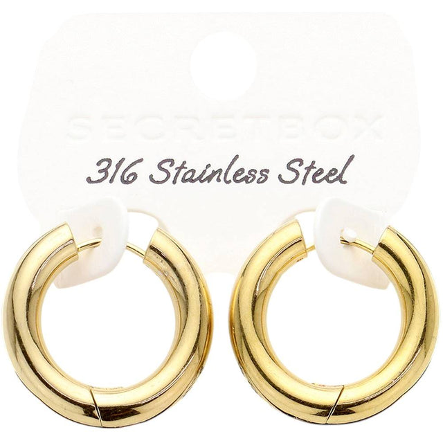 Gold SECRET BOX Round Classic Hoop Earrings are a timeless accessory that will elevate any outfit. The durable material ensures long-lasting wear while the classic hoop design adds a touch of elegance. Perfect for any occasion, these earrings are a must-have for your jewelry collection.