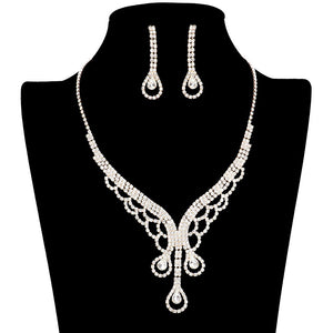 Gold Teardrop Stone Accented Rhinestone Jewelry Set, This chic set adds a touch of glamour to any outfit. Crafted with shimmering rhinestones and a teardrop center stone, this set is perfect for any occasion. With its timeless design, the jewelry set is sure to make a statement at any special occasion.