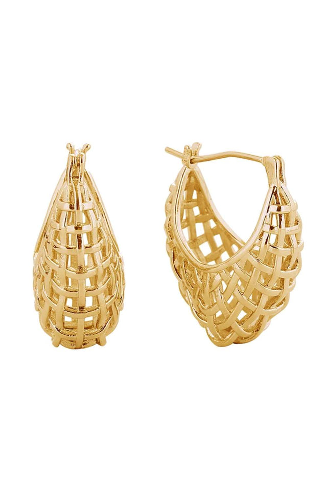Gold Elevate your everyday look with these delicate 14K Gold and White Gold dipped basketweave pincatch earrings. Crafted from hypoallergenic brass, they're gentle on sensitive skin while delivering timeless elegance. Each earring measures 2.3cm, striking the perfect balance between statement and subtlety. Lead and nickel compliant for peace of mind. Expertly made in Korea, these versatile pieces transition seamlessly from day to night, adding a touch of refined sophistication to any outfit.