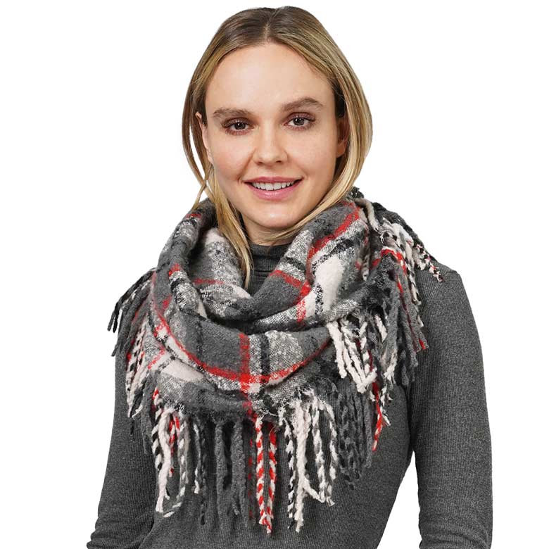 Black Plaid Check Patterned Fringe Infinity Scarf, is delicate, warm, on-trend & fabulous, and a luxe addition to any cold-weather ensemble. This scarf combines great fall style with comfort and warmth. It's a perfect weight and can be worn to complement your outfit. Perfect gift for birthdays, holidays, or any occasion.