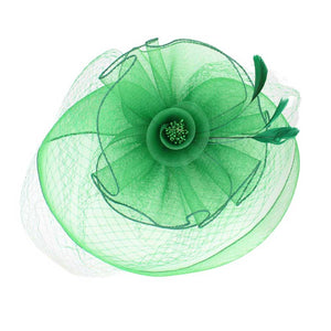 Green Feather Mesh Flower Fascinator Headband, with its luxurious yet lightweight composition. Crafted with high-quality materials, the headband features a feather mesh flower, making it the perfect accessory for any outfit. The headband adds a touch of sophistication. Perfect gift choice for loved ones on any day.