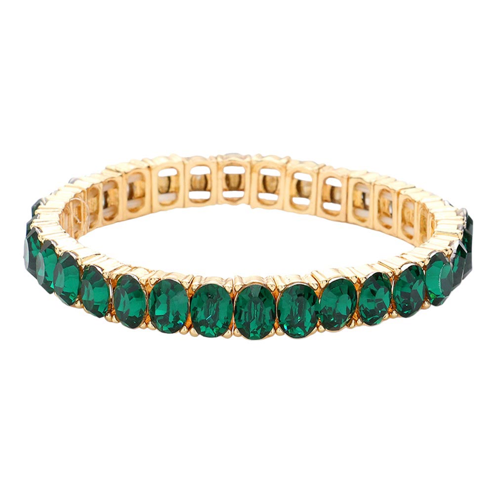 Green Oval Stone Cluster Stretch Evening Bracelet, an exquisite piece of jewelry with beautiful oval-shaped stones arranged in a cluster. Crafted with a stretchable elastic band, this bracelet provides a comfortable fit for any size wrist. A stunning accessory for a special occasion. Perfect gift choice for someone you love.
