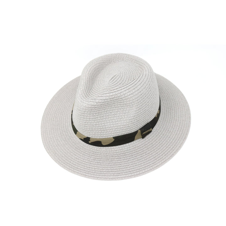 Gray Panama hats are meticulously handwoven from premium natural fibres, offering exceptional breathability and lightweight comfort. Its classic design provides effective sun protection while enhancing your style with a refined, expert-crafted accessory suitable for a variety of occasions.