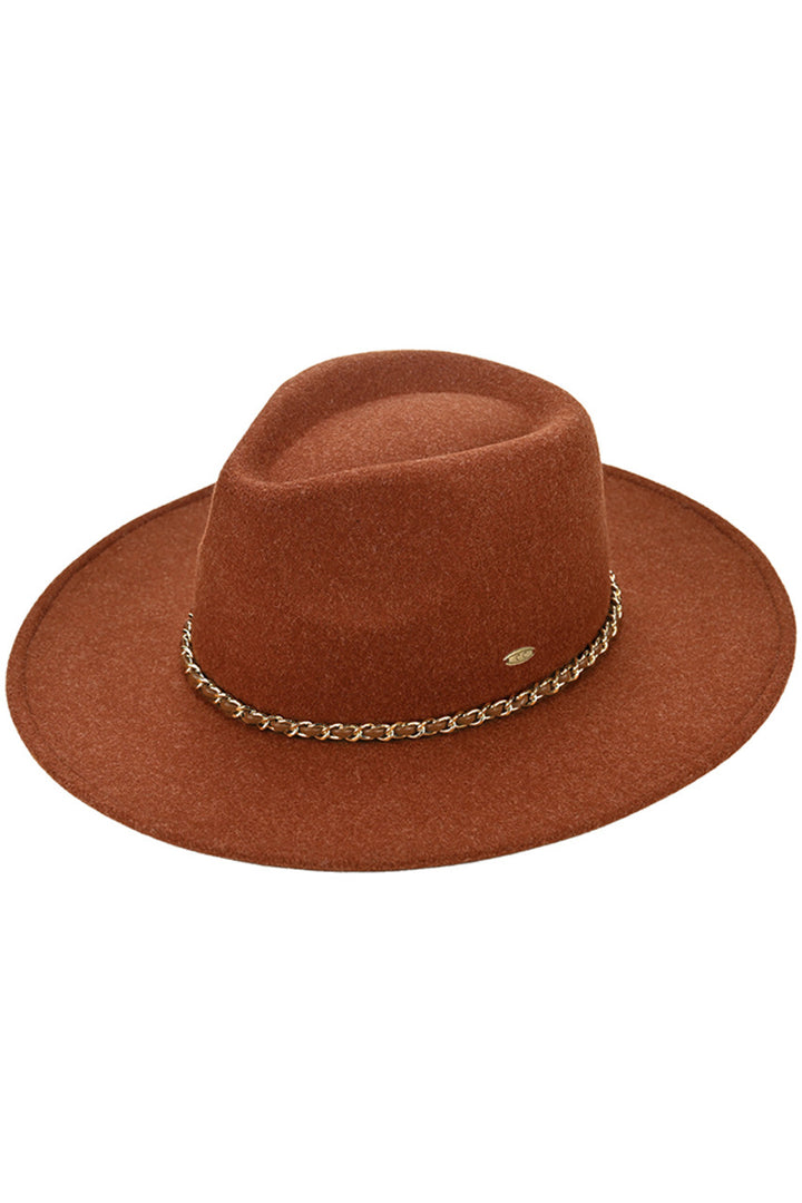 HeatherRust C.C Chain Trim Band Vegan Felt Panama Hat is a stylish and sustainable accessory. Made with vegan felt, it features a trendy chain trim band for added flair. Protect your skin from the sun while making a fashion statement.