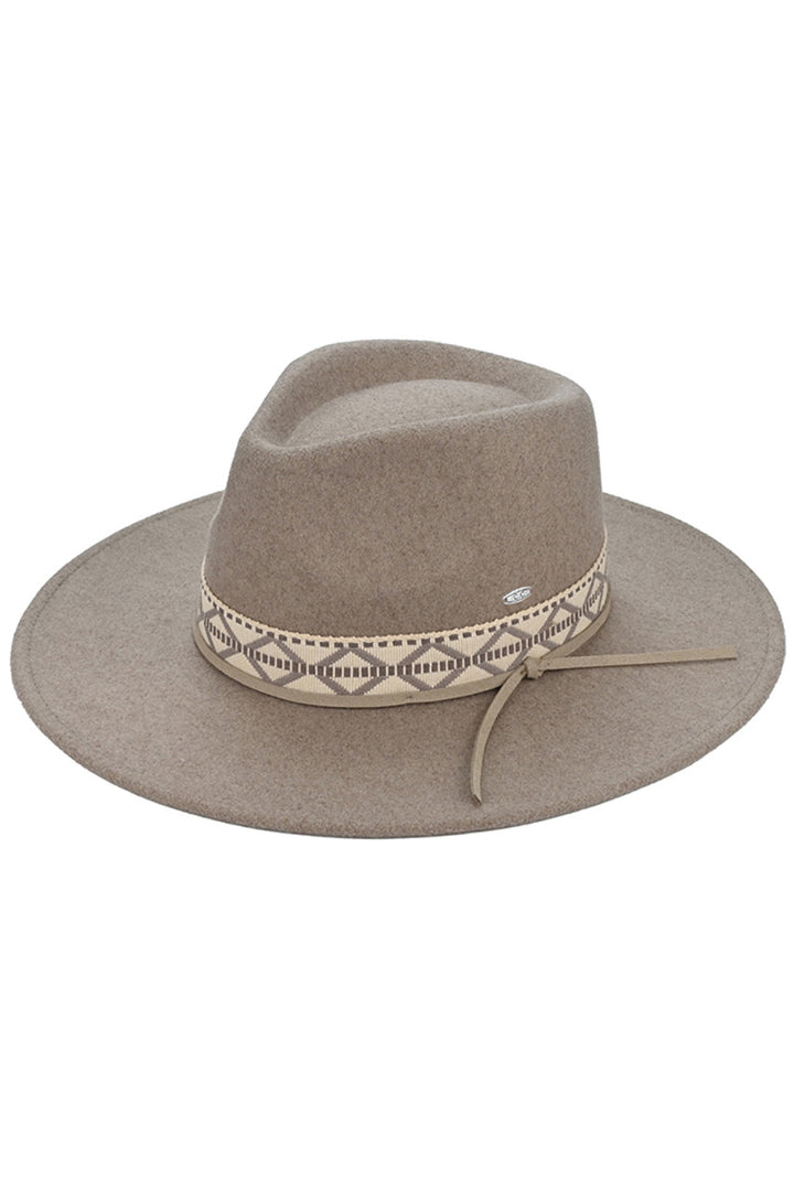 HeatherTaupe C.C. Vegan Felt Panama Hat is designed with a stylish geometric trim band that adds a modern touch to any outfit. Made with high-quality vegan felt, this hat is both sustainable and fashionable. Perfect for adding a chic touch to your wardrobe.