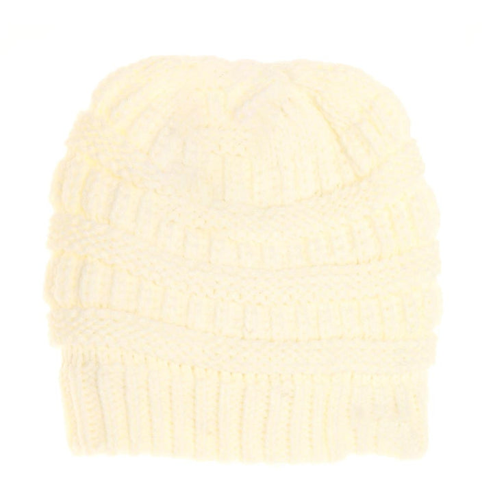 Ivory Kids Solid Fuzzy Lined CC Beanie combines durable construction with a plush interior to provide exceptional warmth and comfort for children. Designed with a secure fit and a minimalist, solid color style, this beanie is perfect for keeping young ones protected from cold weather while supporting active play. Its fuzzy lining enhances insulation without adding bulk, making it an excellent choice for daily wear in colder climates. 
