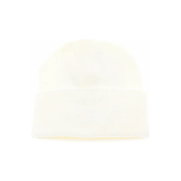 Ivory KIDS Classic Oversized Logo CC Beanie offers a comfortable and stylish fit designed specifically for children. Crafted from soft, durable materials, this beanie offers warmth and protection during the colder months. Its oversized design ensures a relaxed, trendy look, while the classic logo adds a touch of timeless appeal. Ideal for everyday wear, it combines functionality with fashion to keep kids cozy and confident. 