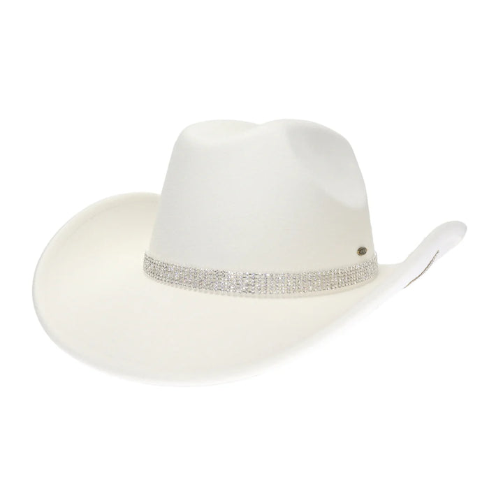 Ivory-C.C American Flag Theme Star Stone Vegan Felt Cowboy Hat is expertly crafted with vegan felt materials and adorned with an American flag themed star stone. The result is a stylish and eco-friendly cowboy hat that allows you to proudly express your patriotism. Designed for comfort and durability.