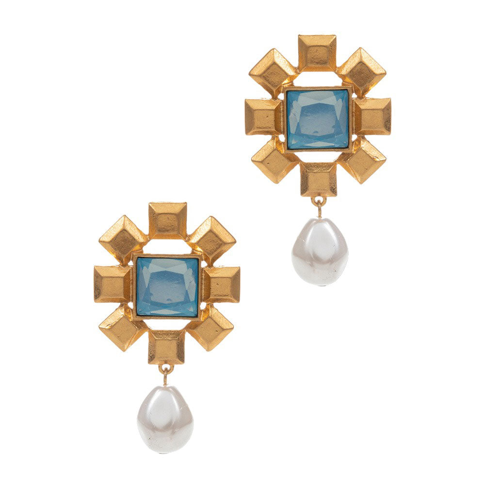 Light Blue Square Bead Centered Pearl Link Dangle Earrings, these stylish earrings feature a square bead at the center. The dangling effect captures the eye with a sparkle, making these earrings the perfect addition to your look. Nice And thoughtful gift for any fashionable occasion to the people you care about.