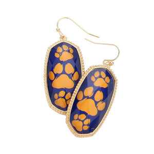 Navy Orange Adorned with three paw shapes, the Game Day Triple Paw Pointed Hexagon Dangle Earrings make a striking statement. These earrings feature a unique hexagon design and crafted from high-grade alloy, ensuring long-lasting wear and durability. Make a statement while supporting your favorite team with these trendy earrings.