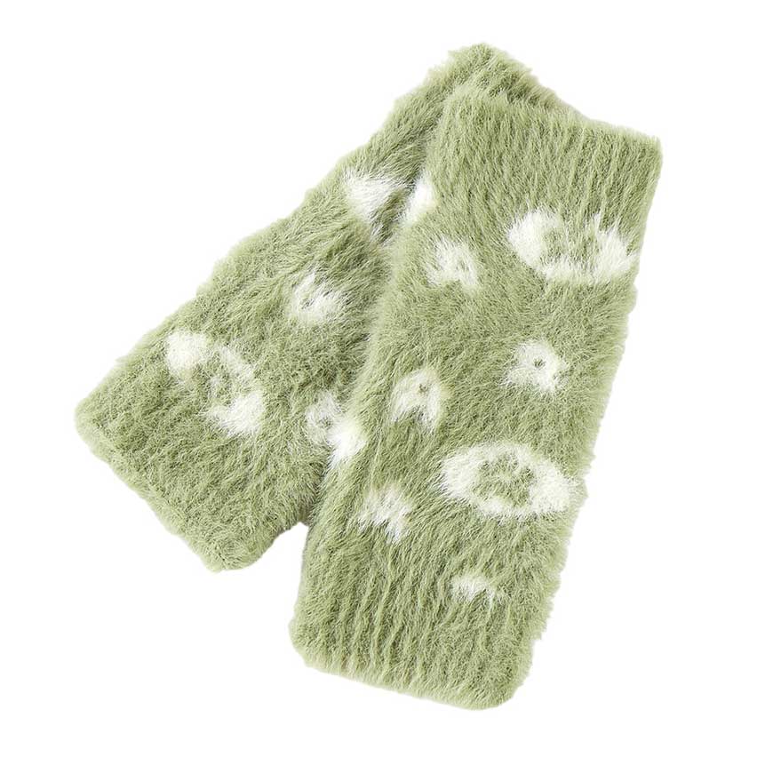 Olive Green Leopard Patterned Faux Fur Fingerless Gloves Wrist Warmer, Featuring a beige and cream leopard pattern and a 100% Polyester construction ensures durability and comfort. One size and fashionable leopard pattern. Suitable for winter and assists to ensure the warmth. Ideal gift item for almost anyone in a cool season.