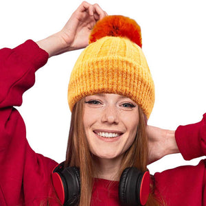 Orange Fleece Lining Pom Pom Beanie Hat, is perfect for chilly days. This stylish hat is sure to keep you warm and comfortable during the cold. Whether you're headed out for a walk or just spending time outdoors, this fashionable beanie is a great accessory. A perfect gift choice for your close people in the winter season. 