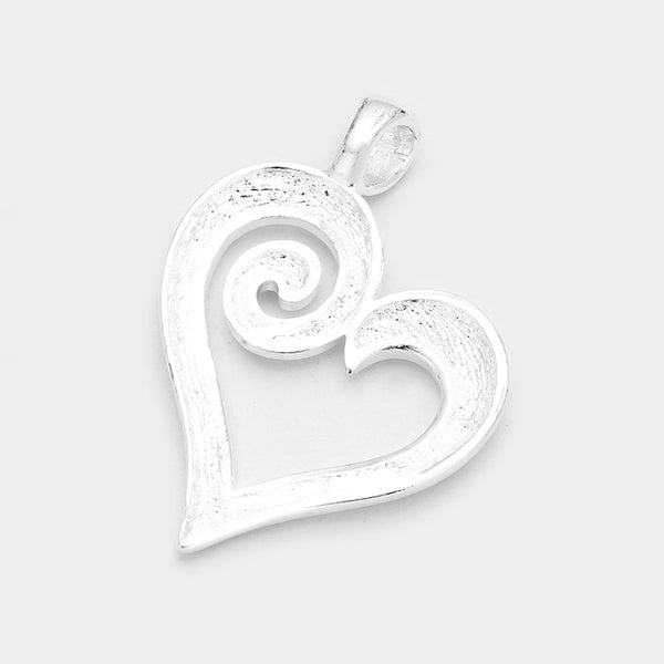 Metal Heart Pendant Set