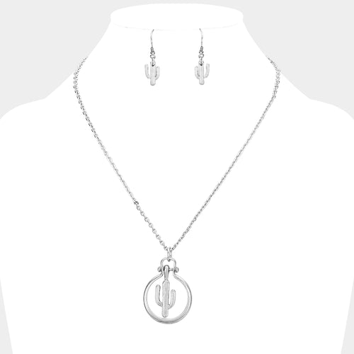 Cactus Metal Open Circle Pendant Necklace - Worn Silver