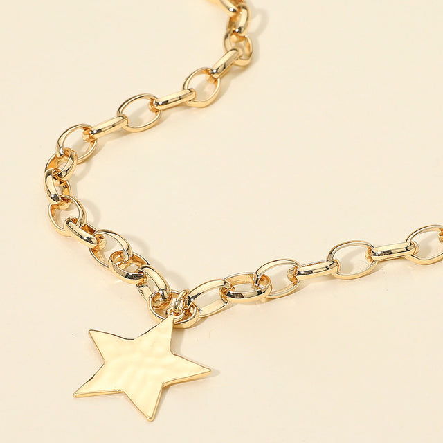Madeline Love Gold Textured Metal Star Pendant Chunky Chain Necklace