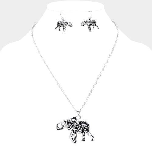 Antique Metal Western Elephant Pendant Necklace - Antique Silver