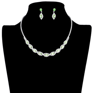Peridot Marquise Stone Accented Rhinestone Jewelry Set, adds a classic touch to any ensemble. The timeless marquise cut stones are perfectly accented with a dazzling variety of rhinestones, creating a timeless piece of jewelry that is sure to impress. A perfect fashion accessory for any kind of casual or special occasion.